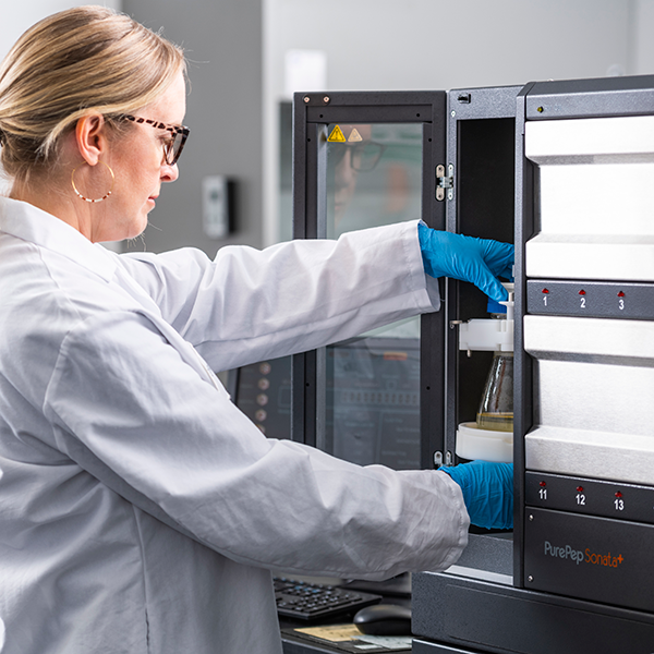 PurePep Sonata+ Variable Mixing Modes – nitrogen bubbling, agitation and recirculation for increased purity